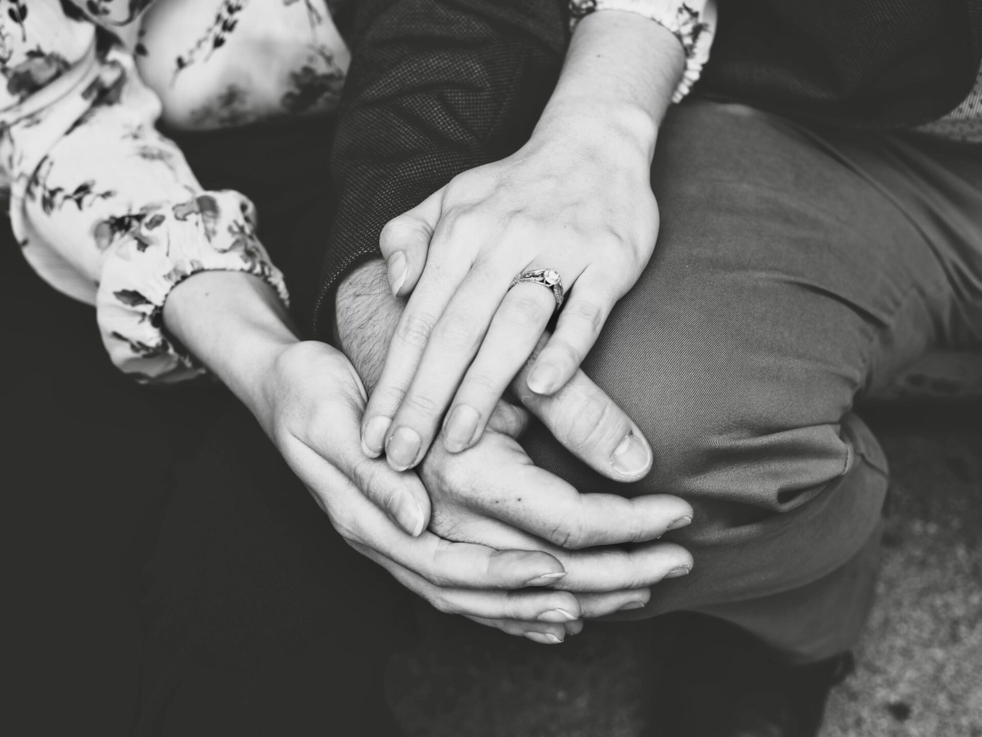 Comforting handholding